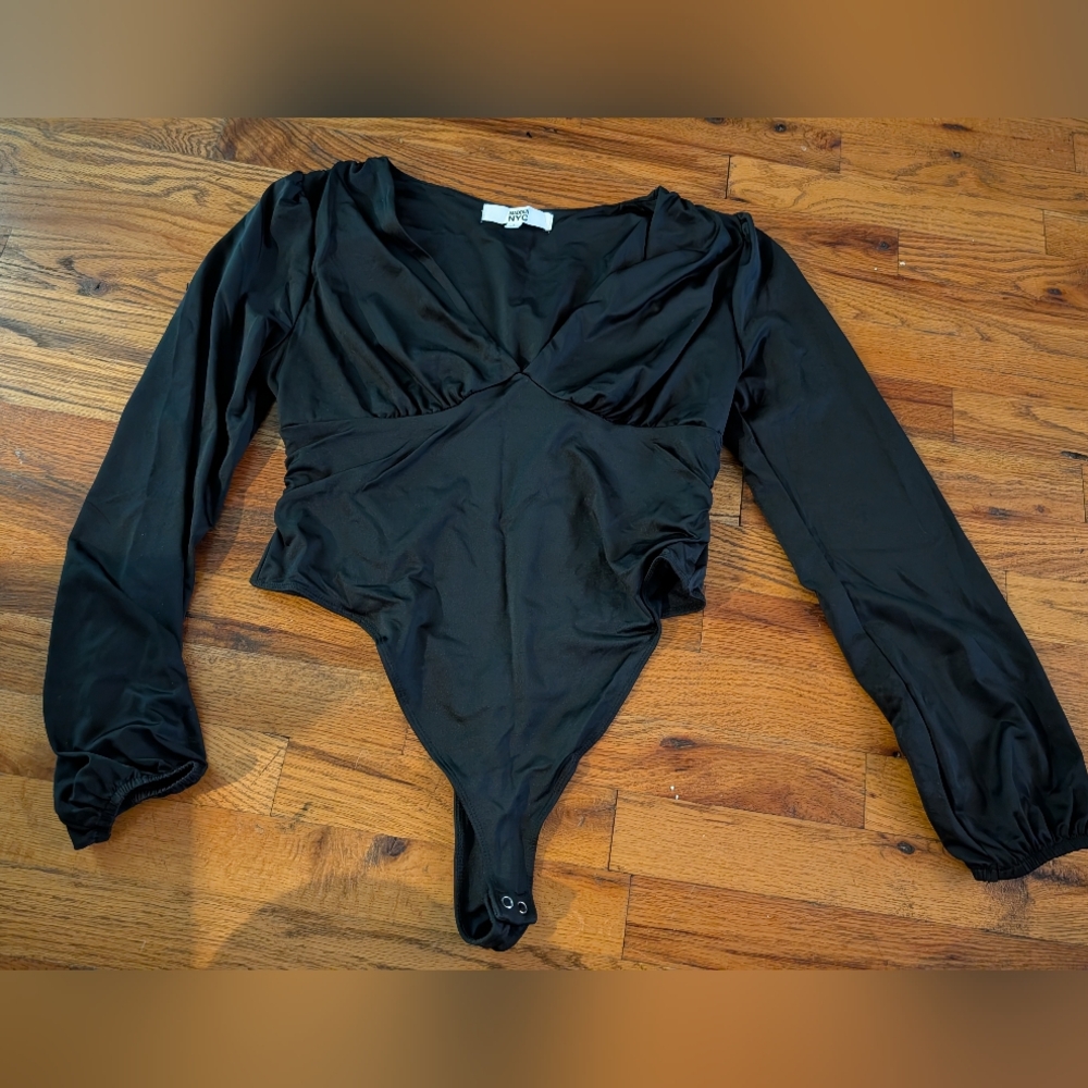 Elegant Black Long‎ Sleeve Thong Bodysuit